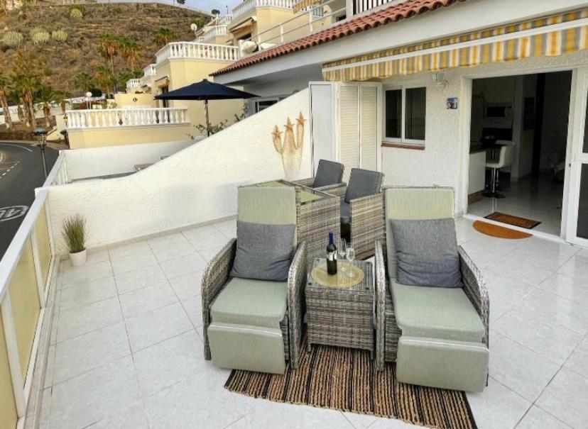Hibisco Apartments Puerto de Santiago  Bagian luar foto